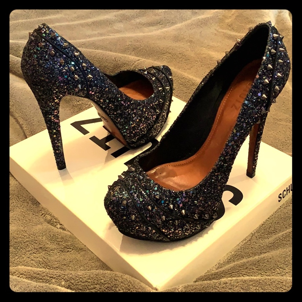 High Heel Pumps